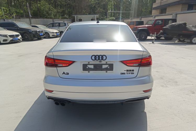 Used Audi A3 2019 Limousine 35 TFSI Fashion Edition China V standard Rear