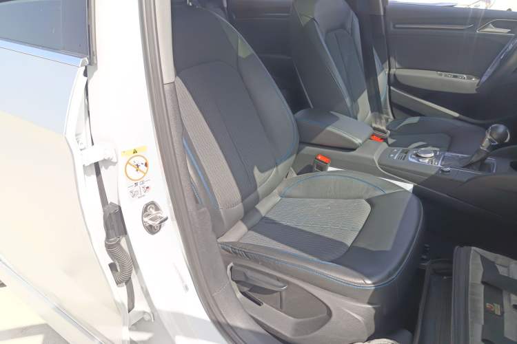 Used Audi A3 2019 Limousine 35 TFSI Fashion Edition China V standard Right Front Seat