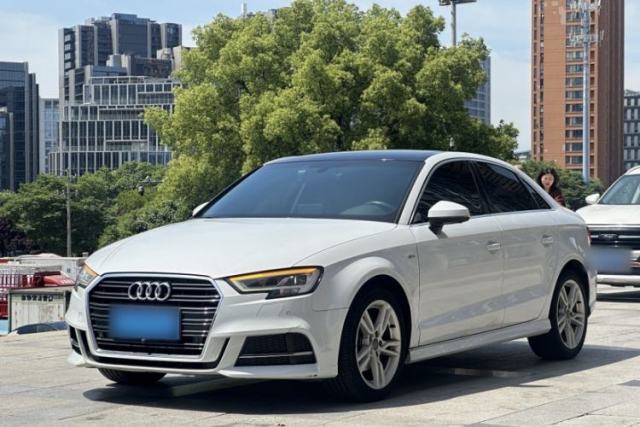 Used Audi A3 2019 Limousine 35 TFSI Fashion Edition China V standard