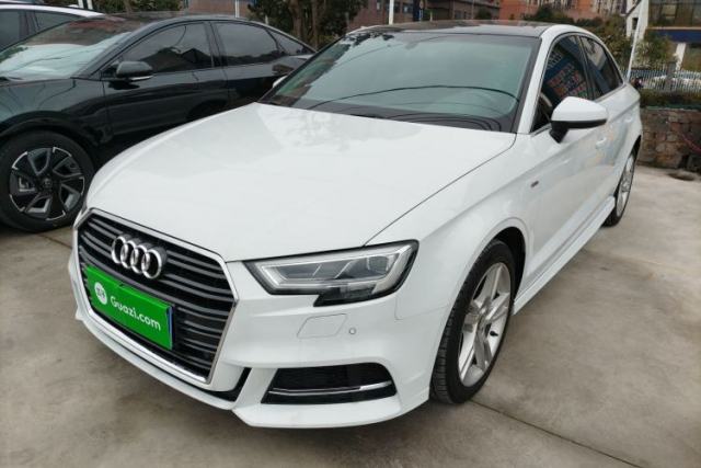 Used Audi A3 2019 Limousine 35 TFSI Fashion Edition China VI Emission Standard