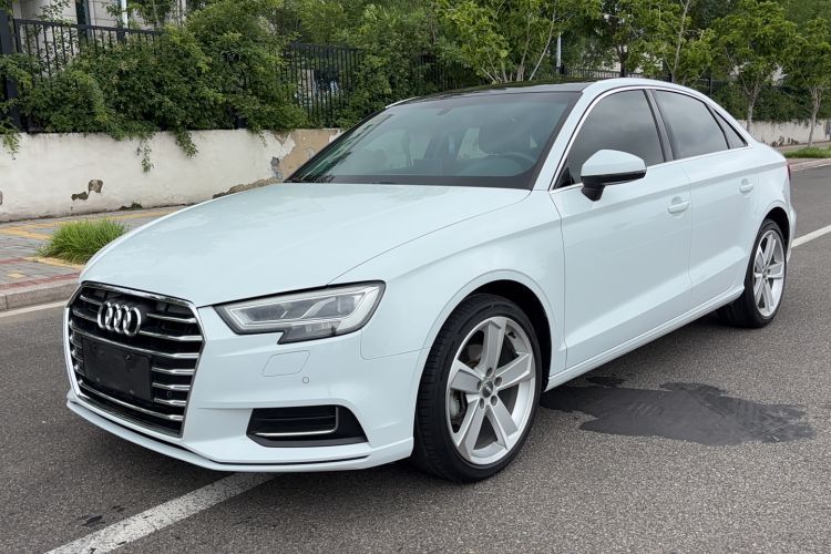 Used Audi A3 2019 Limousine 35 TFSI Style Version China V Emission Standard Guazi used car, China used car export, Used car for sale, Used  cars, Cheapest cars for sale