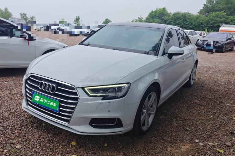 Ojetý Audi A3 2019 Limousine 35 TFSI Style Edition China VI Emission Standard Guazi used car, China used car export, Used car for sale, Used  cars, Cheapest cars for sale