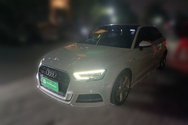 Used Audi A3 2019 Sportback 35 TFSI Fashion Edition China V Guazi used car, China used car export, Used car for sale, Used Audi cars, Cheapest cars for sale