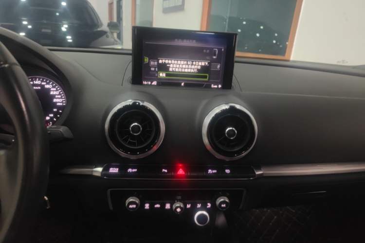 Used Audi A3 2019 Limousine 35 TFSI Sport Edition China V Emission Standard Audio And AC Panel