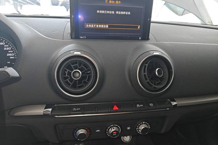 Used Audi A3 2019 Sportback 35 TFSI Ambition China V Audio And AC Panel