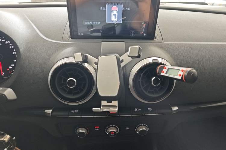 Used Audi A3 2019 Limousine 35 TFSI Fashion Edition China VI Emission Standard Audio And AC Panel