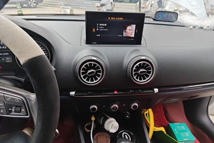 Used Audi A3 2019 Limousine 35 TFSI Ambition China VI Audio And AC Panel