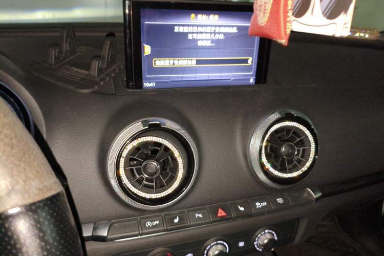 Used Audi A3 2019 Sportback 35 TFSI Fashion Edition China V Audio And AC Panel