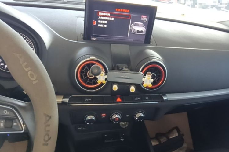 Used Audi A3 2019 Limousine 35 TFSI Ambition China V Audio And AC Panel