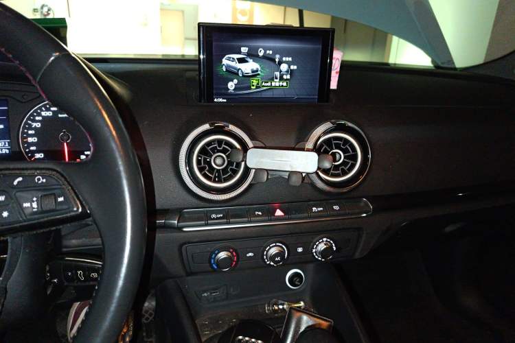 Used Audi A3 2019 Sportback 35 TFSI Fashion Edition China V Audio And AC Panel