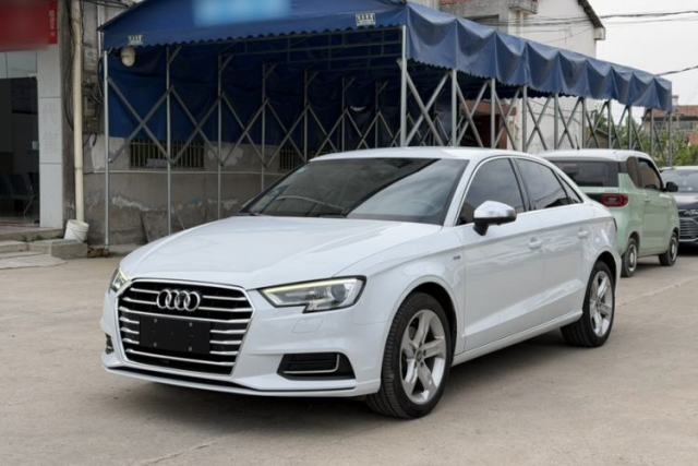 Used Audi A3 2019 Limousine 35 TFSI Ambition China V
