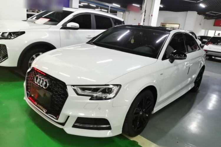 Audi A3 2019 Limousine 35 TFSI Fashion Edition China V standard usata Guazi used car, China used car export, Used car for sale, Used  cars, Cheapest cars for sale