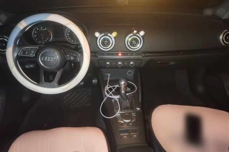Used Audi A3 2019 Sportback 35 TFSI Fashion Edition China V Center Console