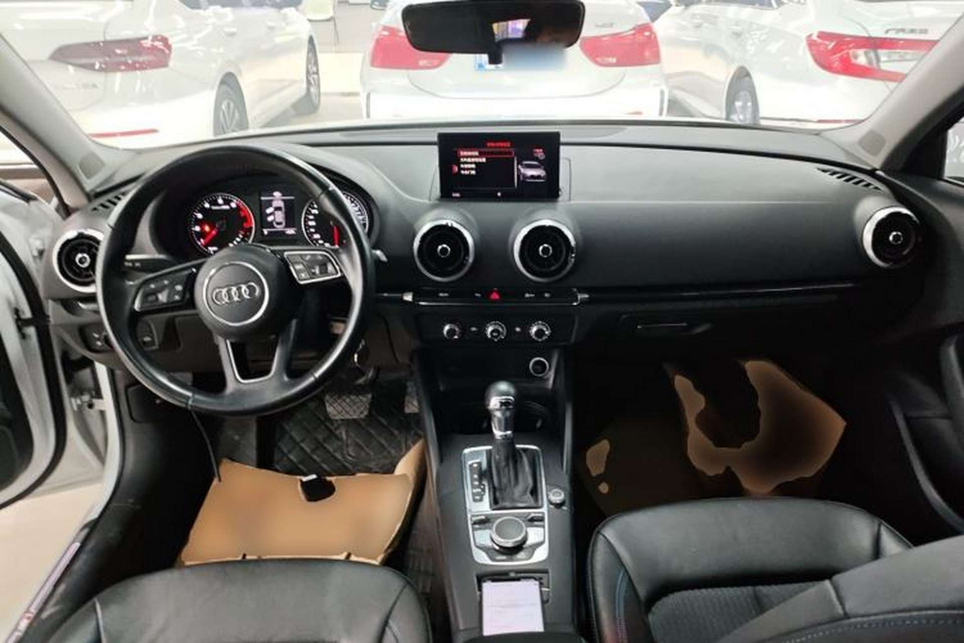 Used Audi A3 2019 Limousine 35 TFSI Fashion Edition China V standard Center Console