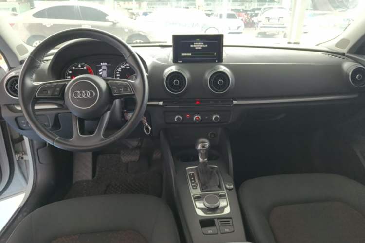Used Audi A3 2019 Sportback 35 TFSI Ambition China V Center Console