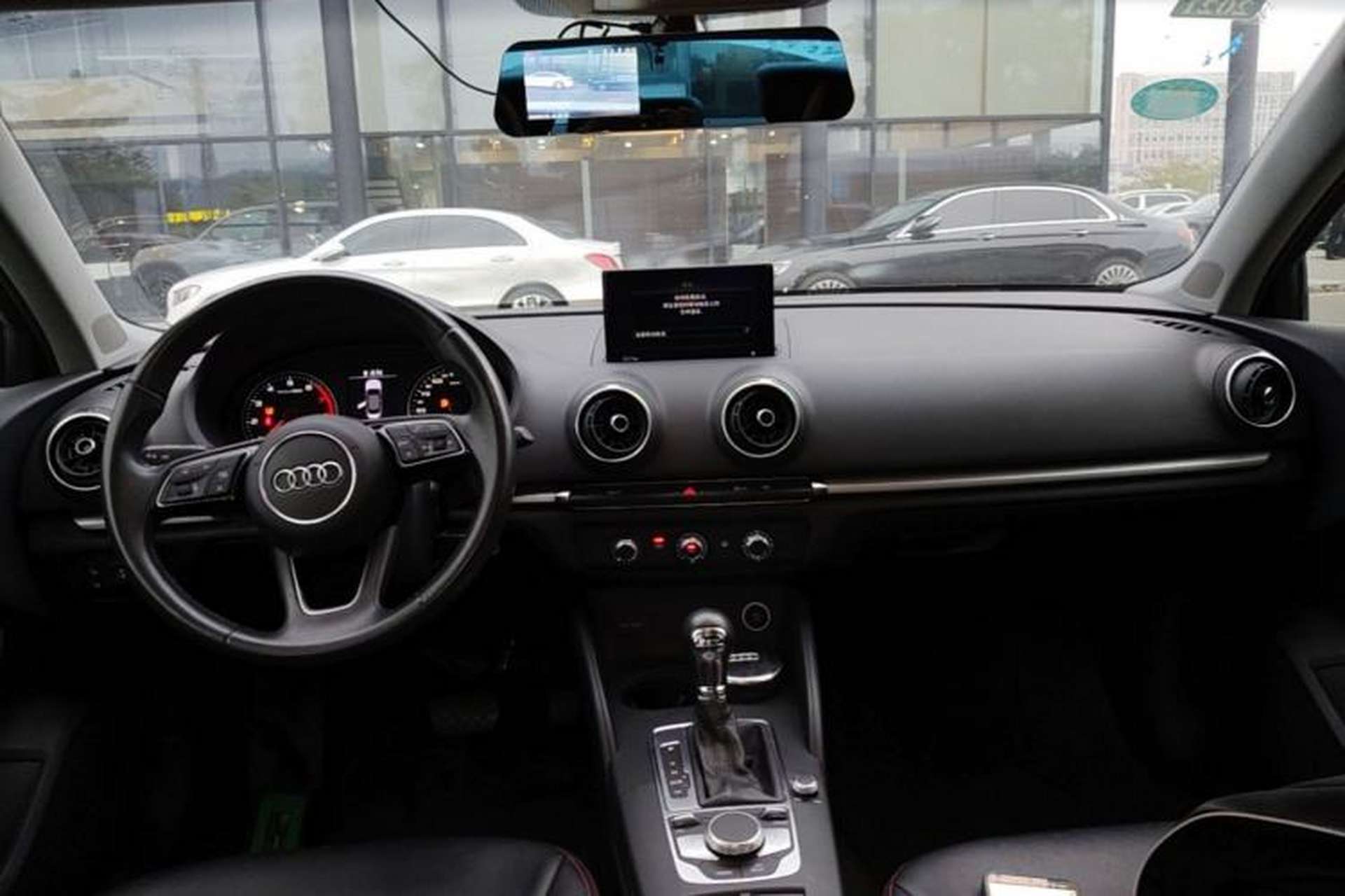 Used Audi A3 2019 Limousine 35 TFSI Ambition China V Center Console