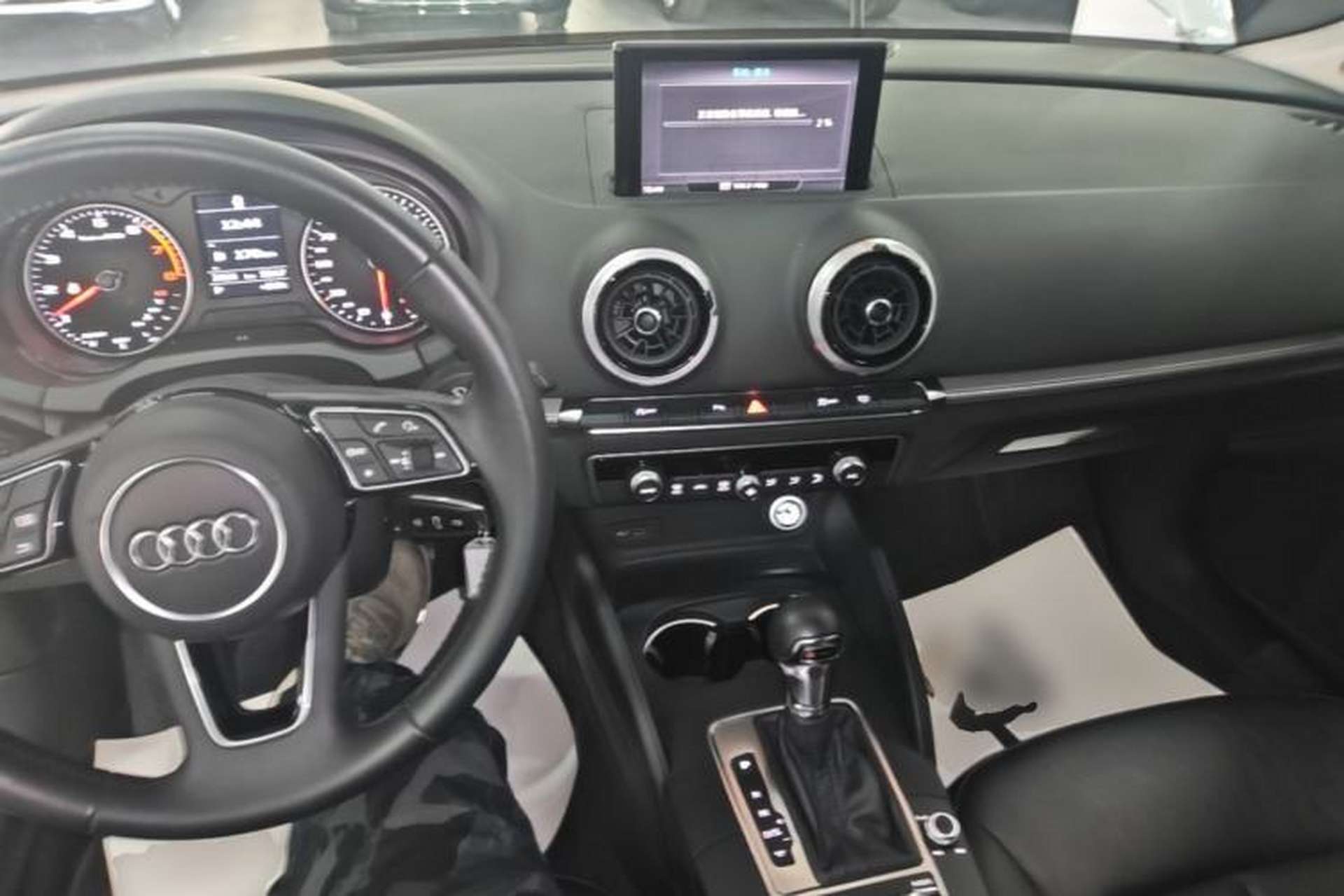 Used Audi A3 2019 Sportback 35 TFSI Style Version China V Emission Standard Center Console