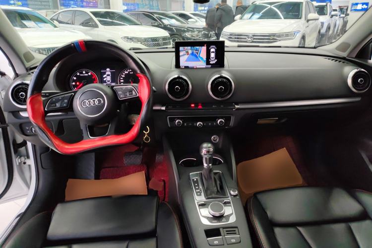 Used Audi A3 2019 Limousine 35 TFSI Sport Edition China V Emission Standard Center Console