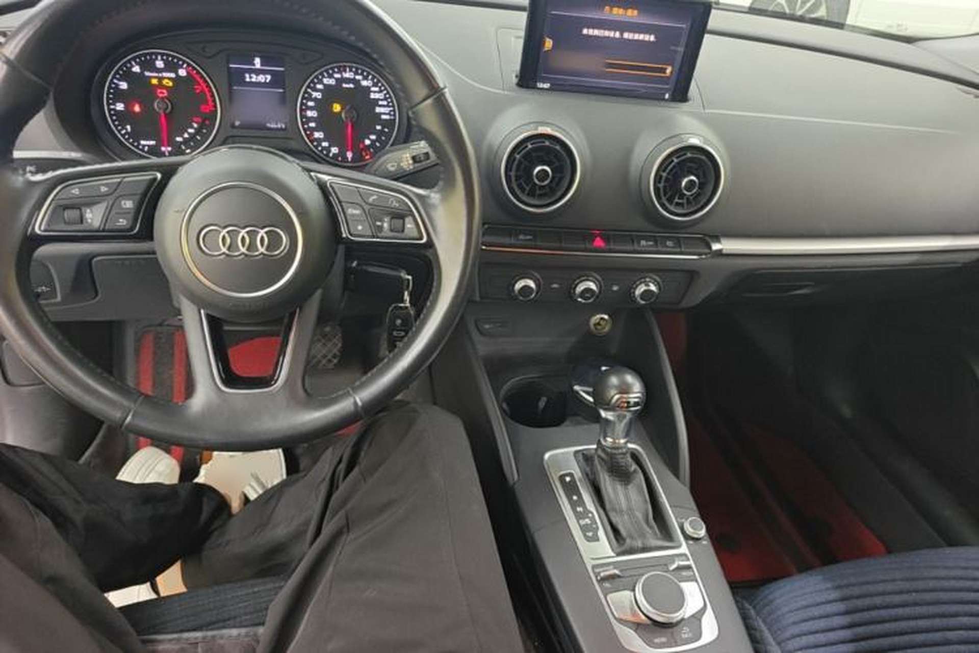 Used Audi A3 2019 Sportback 35 TFSI Ambition China VI Center Console