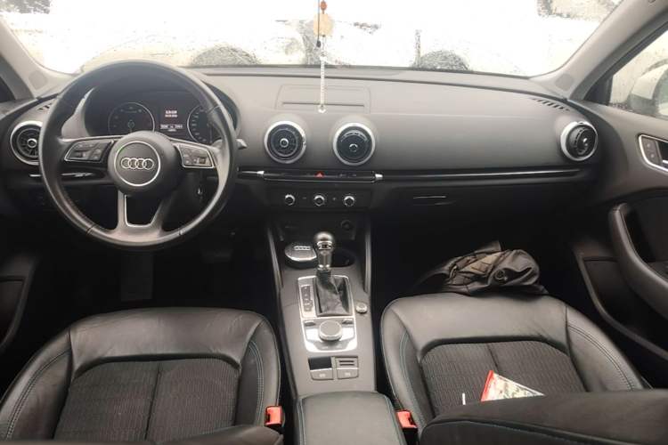 Used Audi A3 2019 Sportback 35 TFSI Fashion Edition China V Center Console