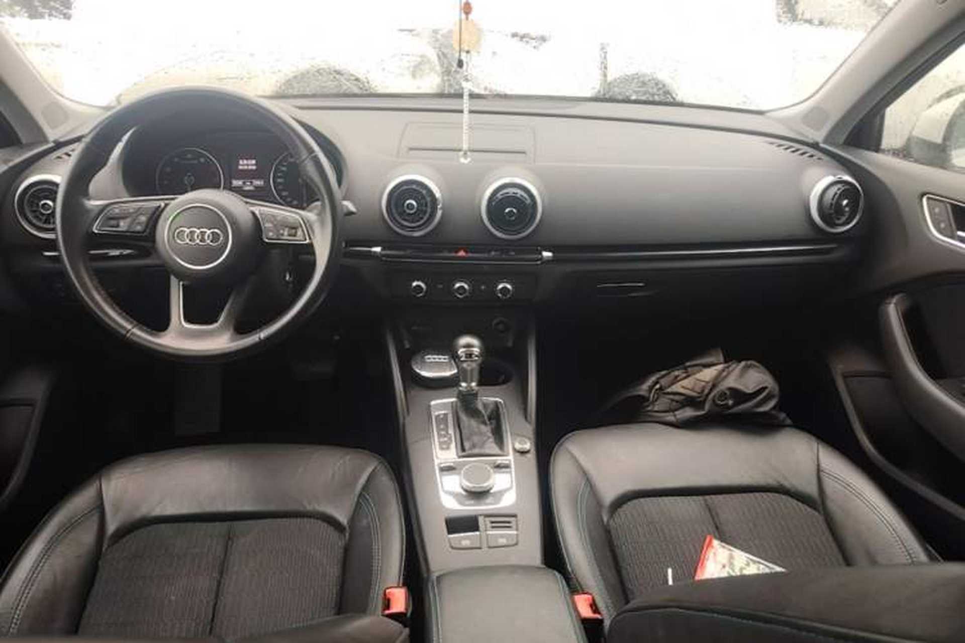 Used Audi A3 2019 Sportback 35 TFSI Fashion Edition China V Center Console