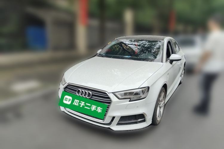 Used Audi A3 2019 Limousine 35 TFSI Fashion Edition China VI Emission Standard Guazi used car, China used car export, Used car for sale, Used  cars, Cheapest cars for sale