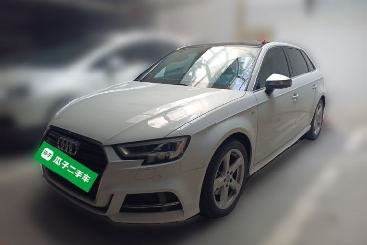 Used Audi A3 2019 Sportback 35 TFSI Fashion Edition China VI Emission Standard Guazi used car, China used car export, Used car for sale, Used cars, Cheapest cars for sale