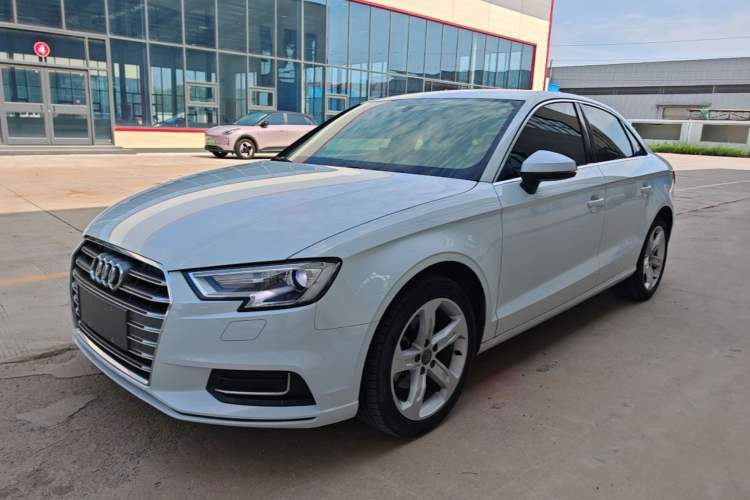 Used Audi A3 2019 Limousine 35 TFSI Ambition China VI Guazi used car, China used car export, Used car for sale, Used cars, Cheapest cars for sale