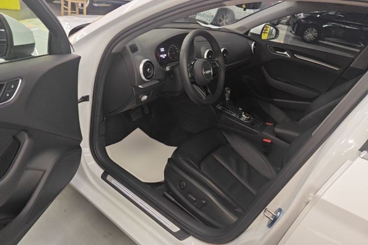 Used Audi A3 2019 Limousine 35 TFSI Style Version China V Emission Standard Driver Seat