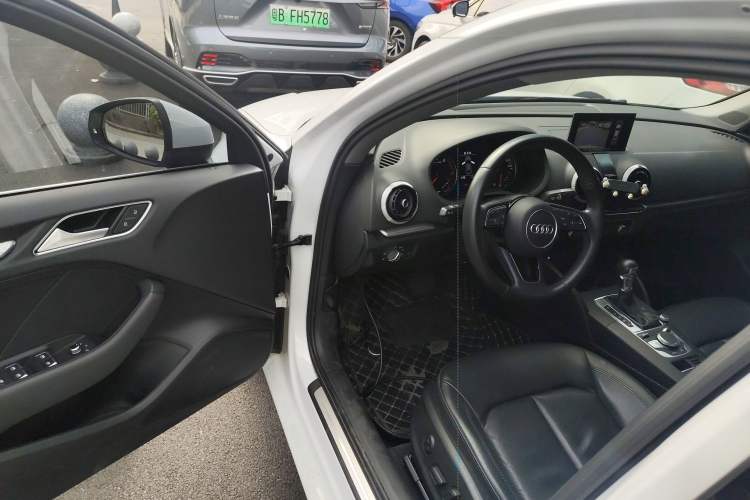 Used Audi A3 2019 Limousine 35 TFSI Style Version China V Emission Standard Driver Seat