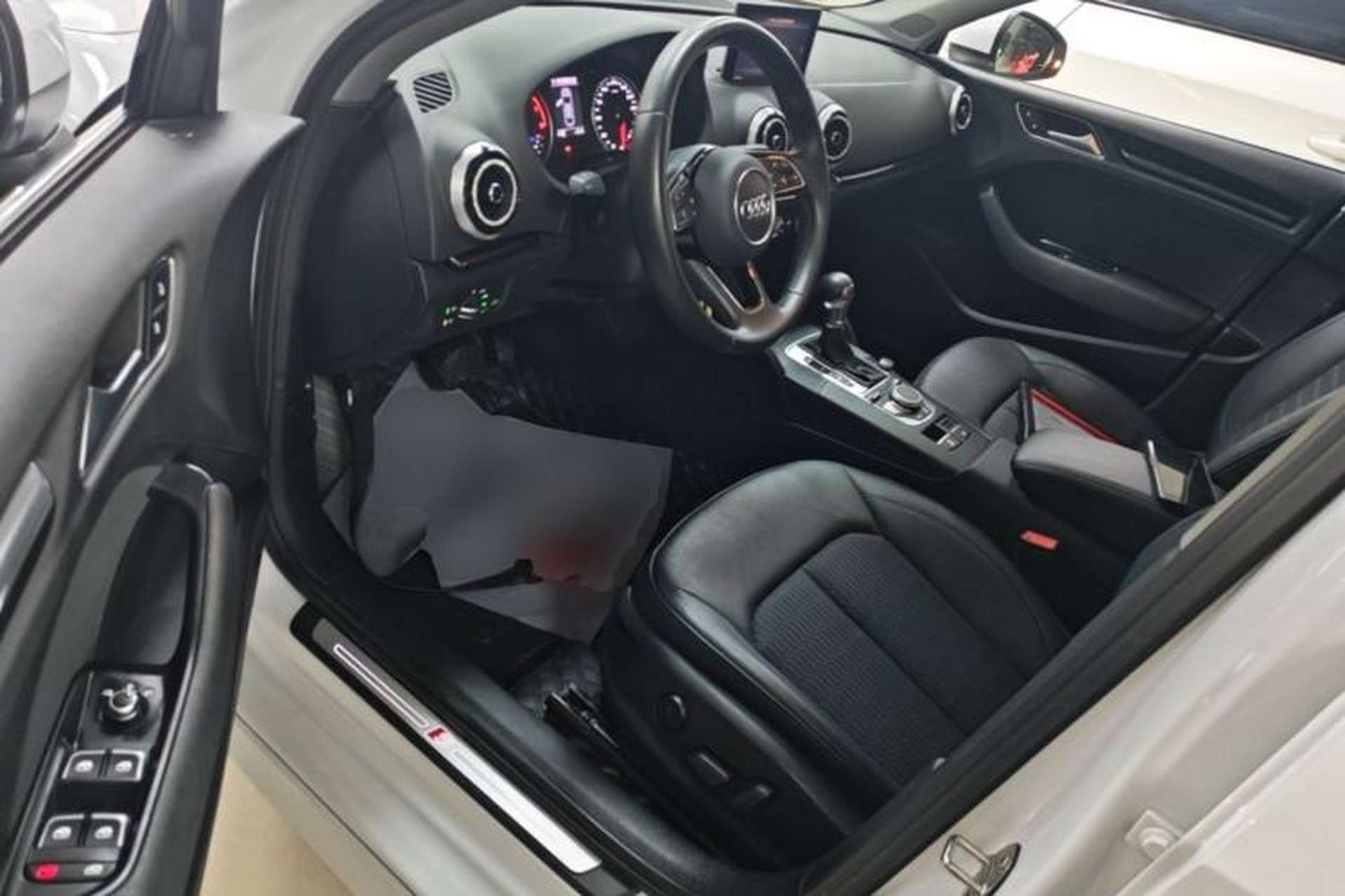Used Audi A3 2019 Limousine 35 TFSI Fashion Edition China VI Emission Standard Driver Seat