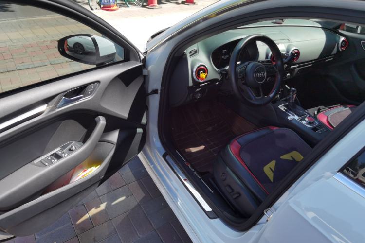 Used Audi A3 2019 Sportback 35 TFSI Fashion Edition China V Driver Seat