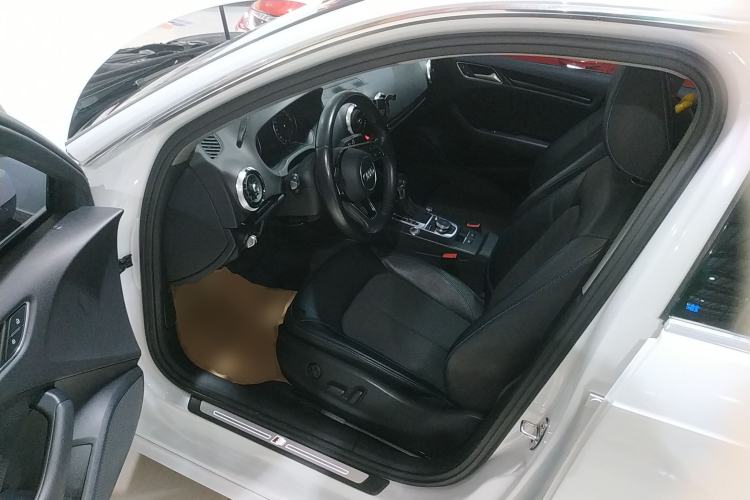Used Audi A3 2019 Sportback 35 TFSI Fashion Edition China V Driver Seat