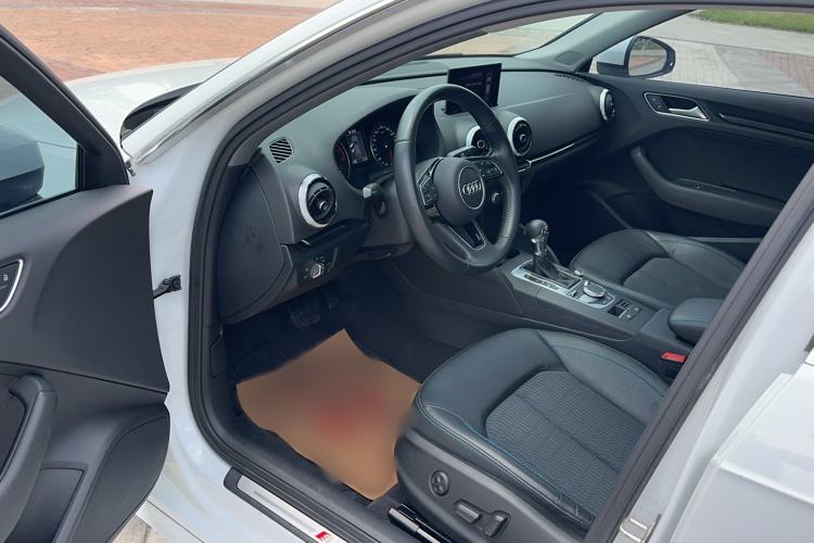 Used Audi A3 2019 Sportback 35 TFSI Fashion Edition China V Driver Seat