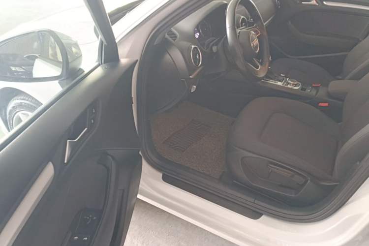 Used Audi A3 2019 Sportback 35 TFSI Ambition China V Driver Seat