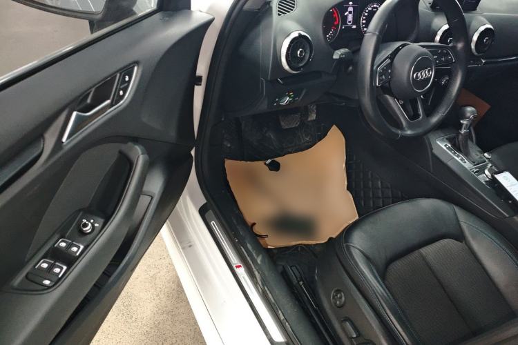 Used Audi A3 2019 Limousine 35 TFSI Fashion Edition China V standard Driver Seat