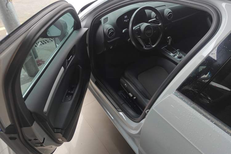 Used Audi A3 2019 Sportback 35 TFSI Ambition China V Driver Seat