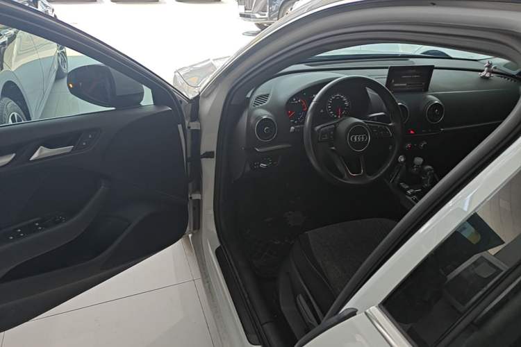Used Audi A3 2019 Sportback 35 TFSI Ambition China V Driver Seat