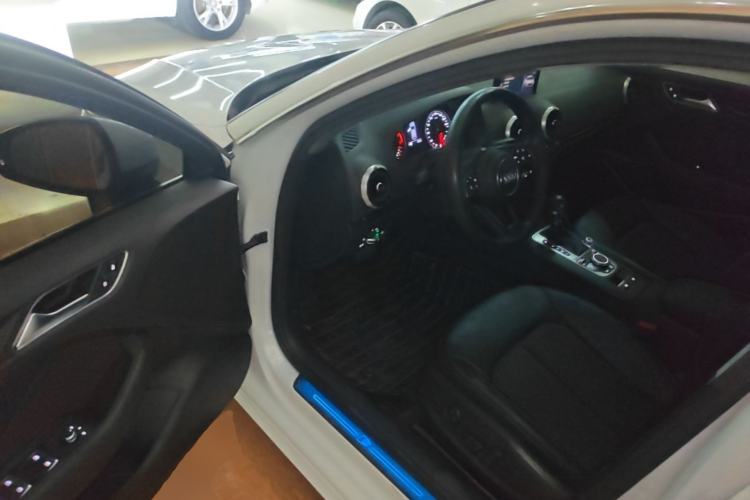Used Audi A3 2019 Sportback 35 TFSI Fashion Edition China V Driver Seat