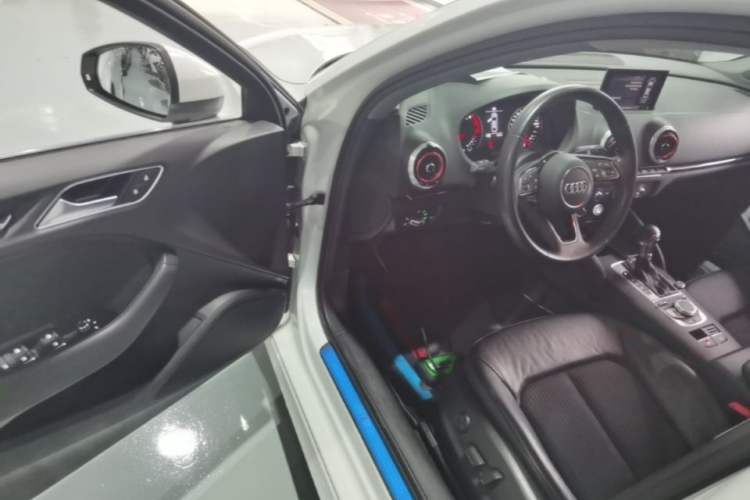 Used Audi A3 2019 Limousine 35 TFSI Fashion Edition China V standard Driver Seat