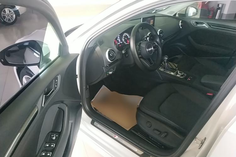Used Audi A3 2019 Sportback 35 TFSI Fashion Edition China V Driver Seat