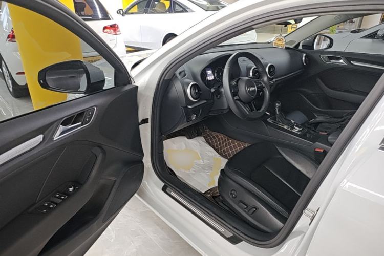 Used Audi A3 2019 Limousine 35 TFSI Style Version China V Emission Standard Driver Seat