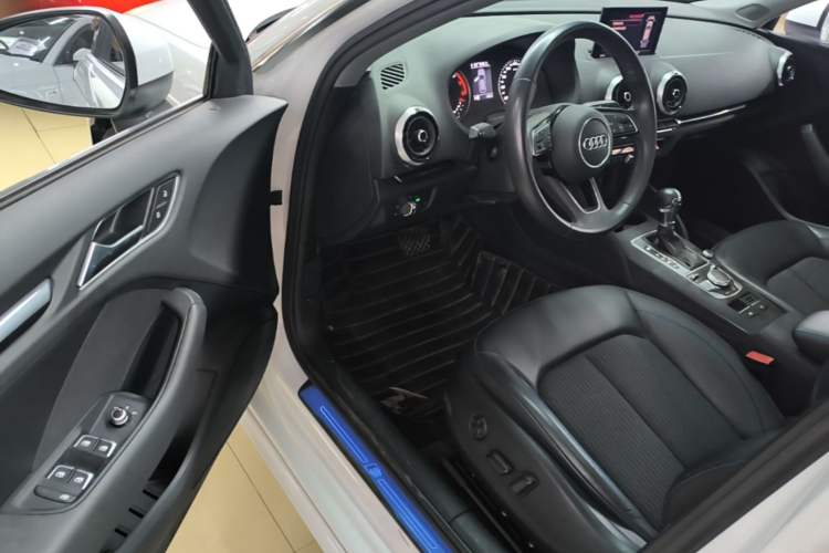 Used Audi A3 2019 Sportback 35 TFSI Fashion Edition China V Driver Seat