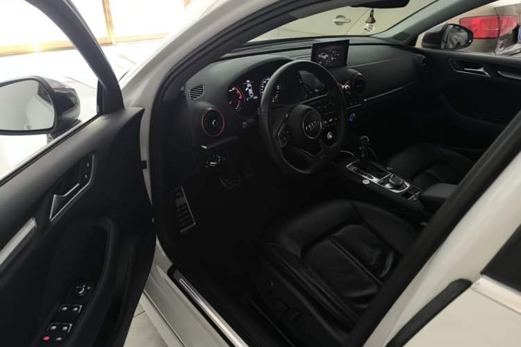 Used Audi A3 2019 Limousine 40 TFSI Style Edition China V Emission Standard Driver Seat