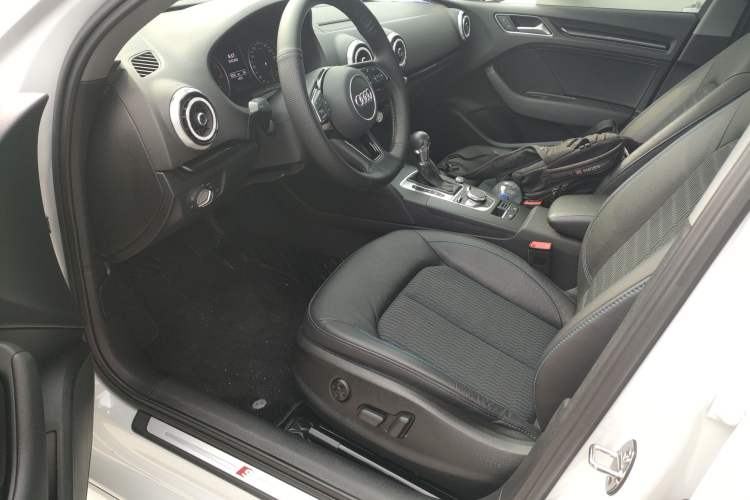 Used Audi A3 2019 Limousine 35 TFSI Fashion Edition China V standard Driver Seat