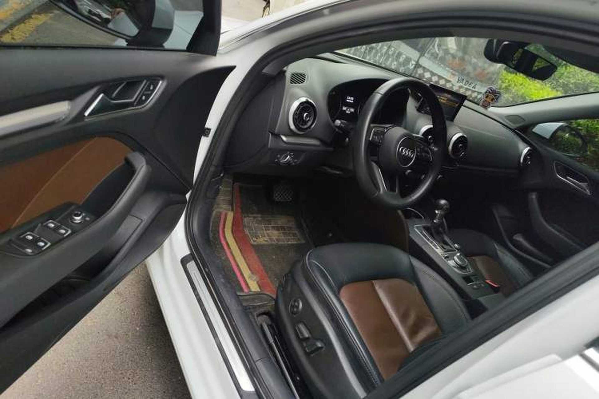 Used Audi A3 2019 Sportback 35 TFSI Style Edition China VI Emission Standard Driver Seat