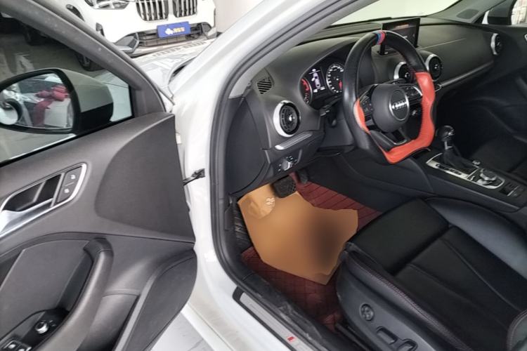 Used Audi A3 2019 Limousine 35 TFSI Sport Edition China V Emission Standard Driver Seat