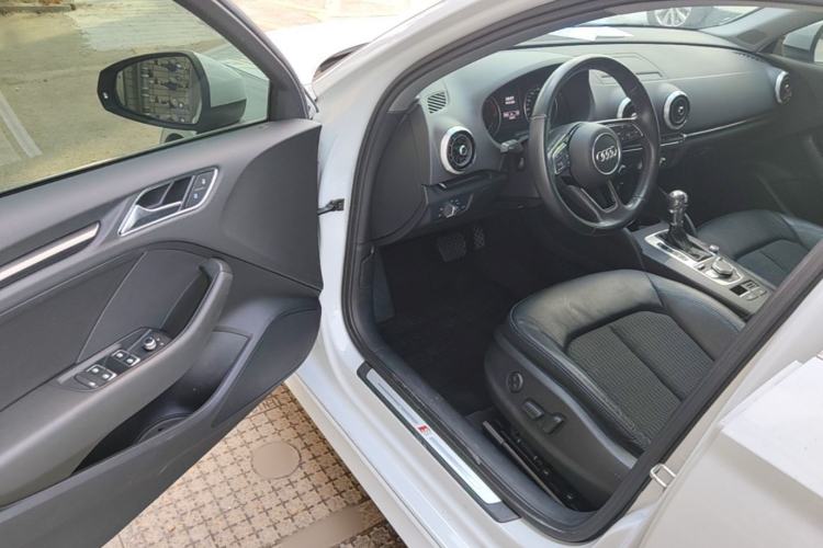 Used Audi A3 2019 Limousine 35 TFSI Fashion Edition China V standard Driver Seat
