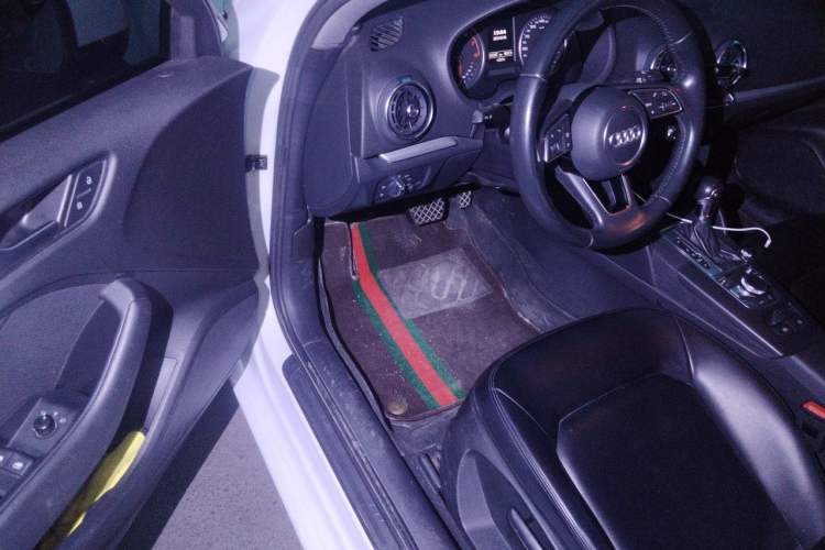 Used Audi A3 2019 Limousine 35 TFSI Ambition China V Driver Seat