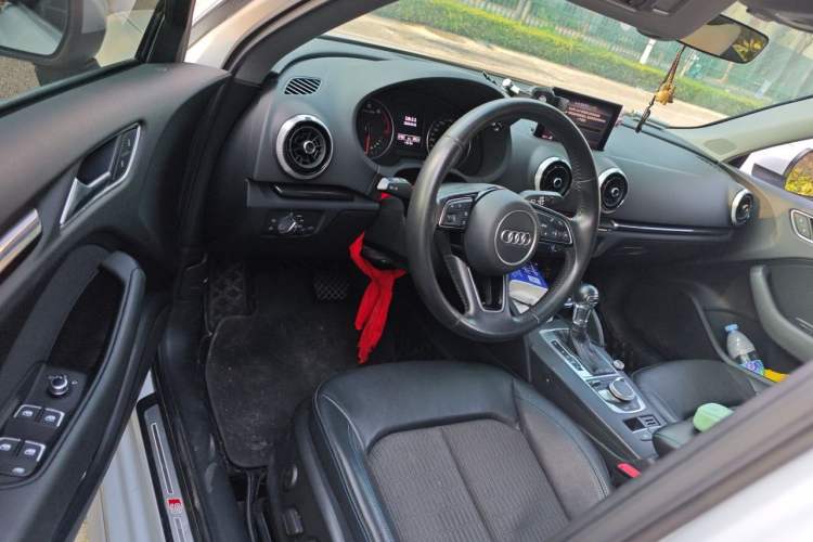 Used Audi A3 2019 Sportback 35 TFSI Fashion Edition China V Driver Seat